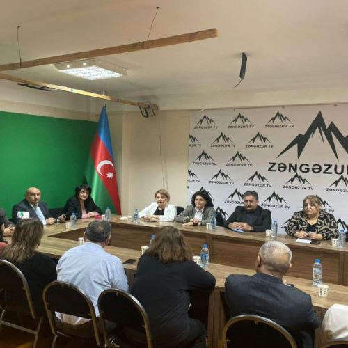 Vətəndaş cəmiyyəti və ictimai nəzarət mövzusunda ictimai müzakirə keçirildi – FOTO